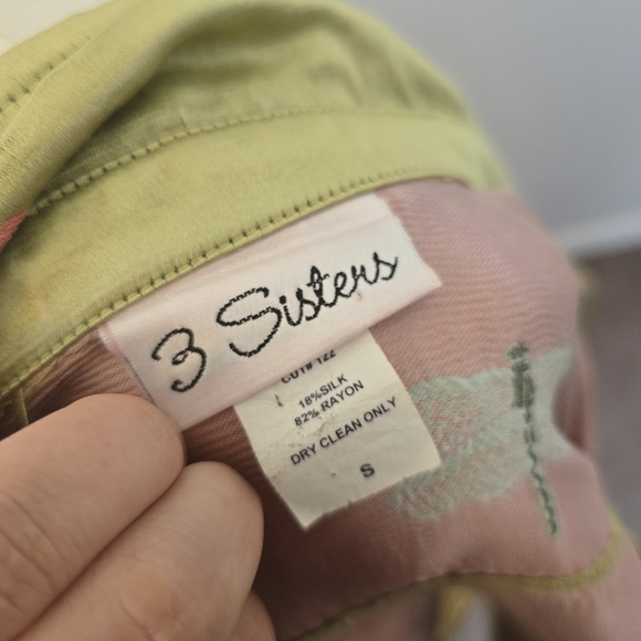 3 Sisters Vintage | Small | Green Dragonfly Jacket - Picture 9 of 9